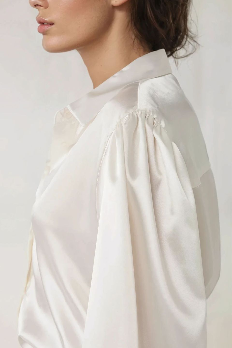 Satin Weave Long Baloon Sleeve Shirt