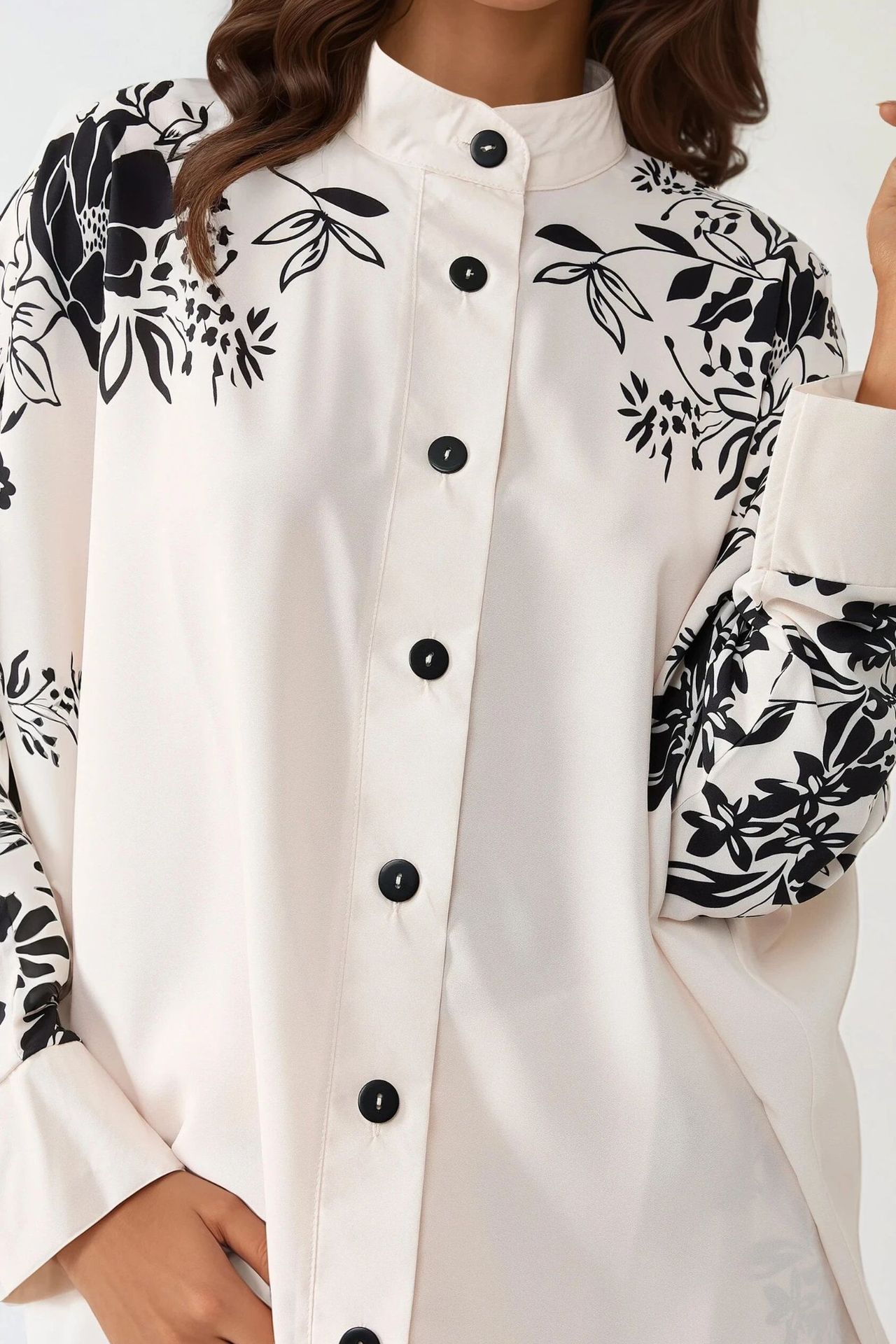 Printed Oversized Two-Piece Set with Crew Neck and Button Detail