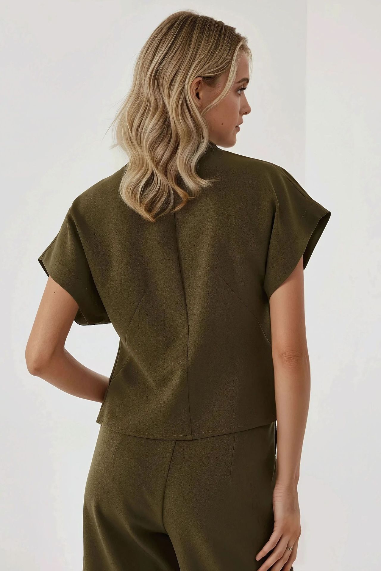 Fitted V-Neck Waistcoat