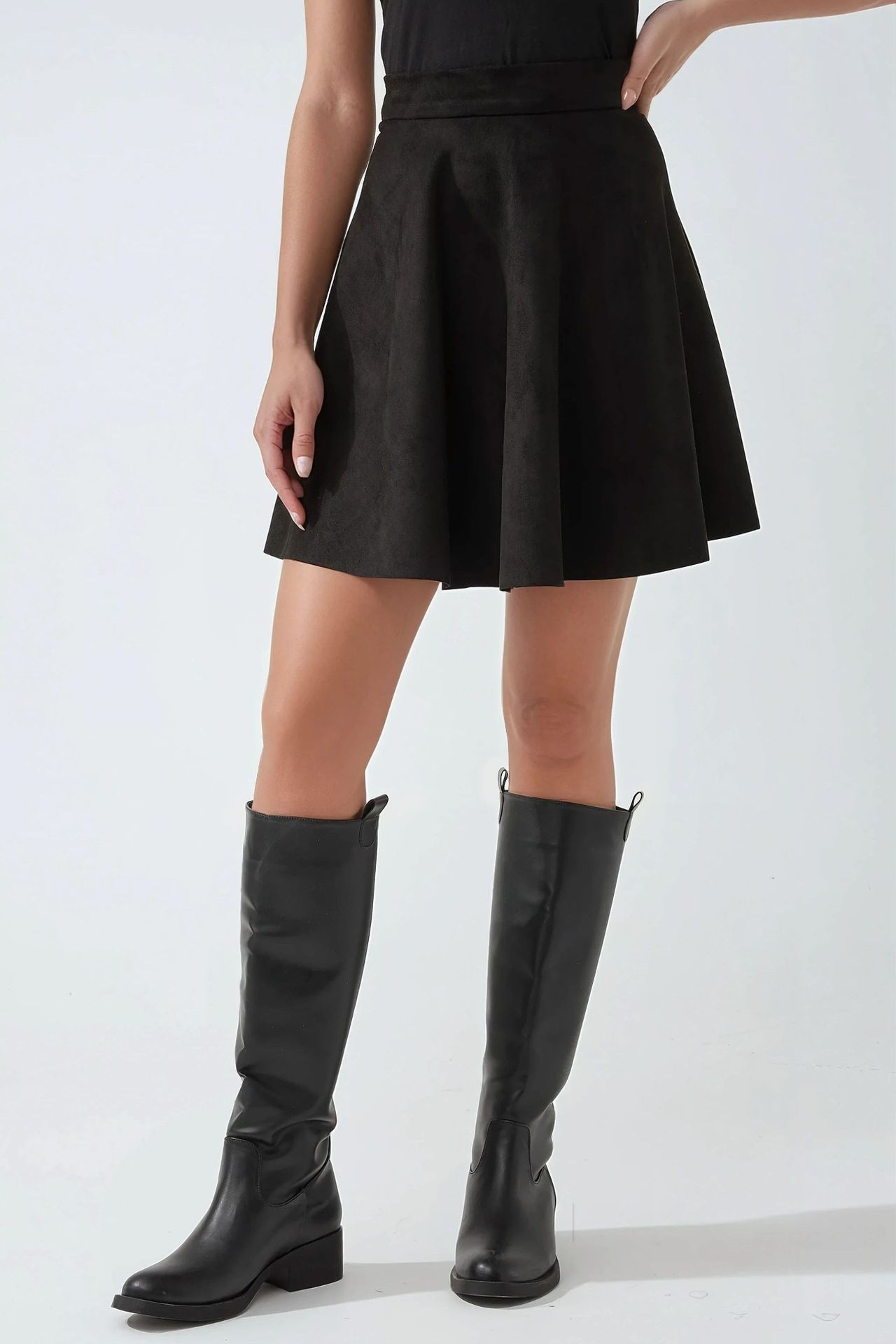 Elegant High Waist Suede Mini Skirt 1