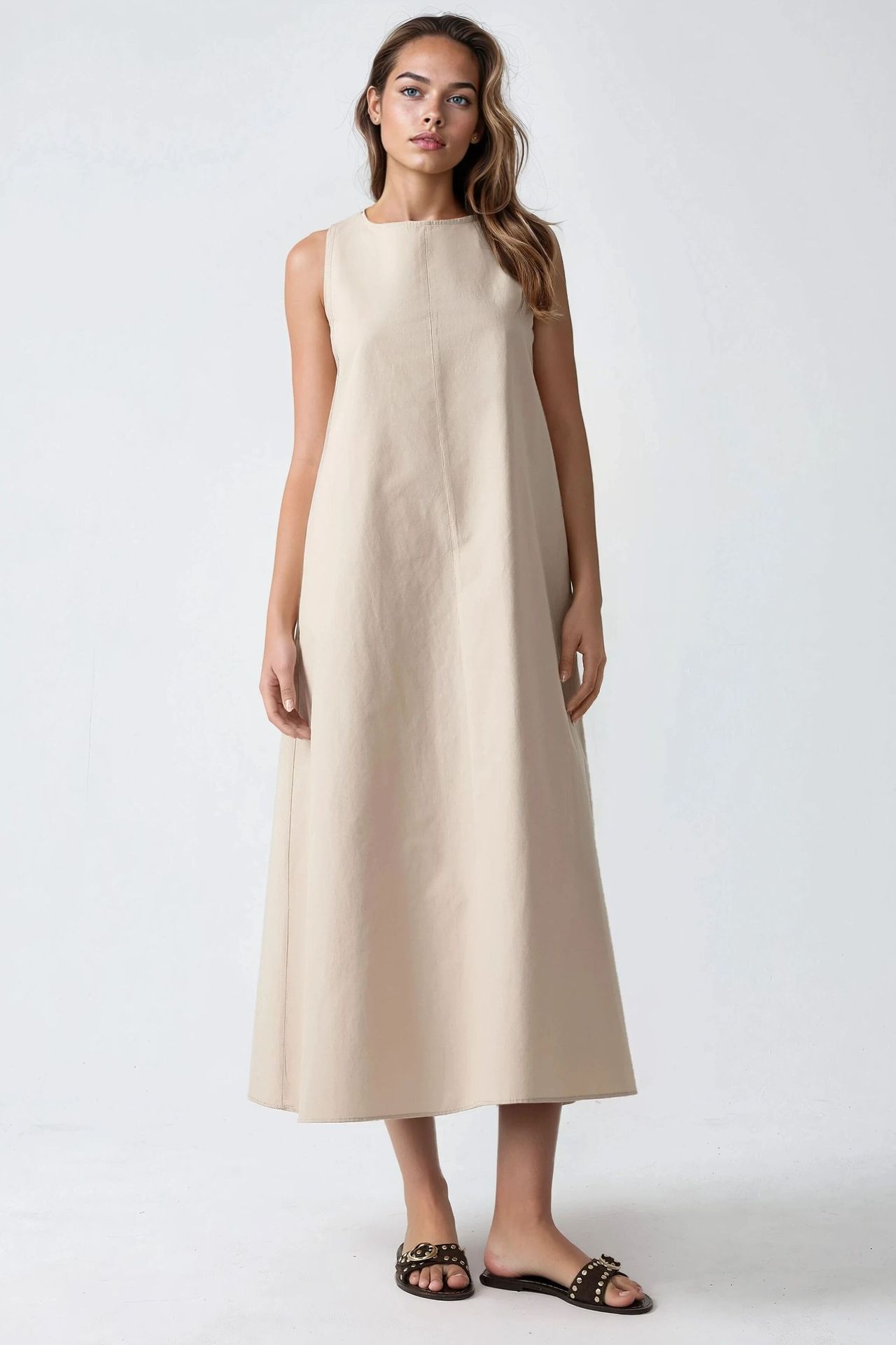 Crew Neck Sleeveless A-Form Maxi Dress