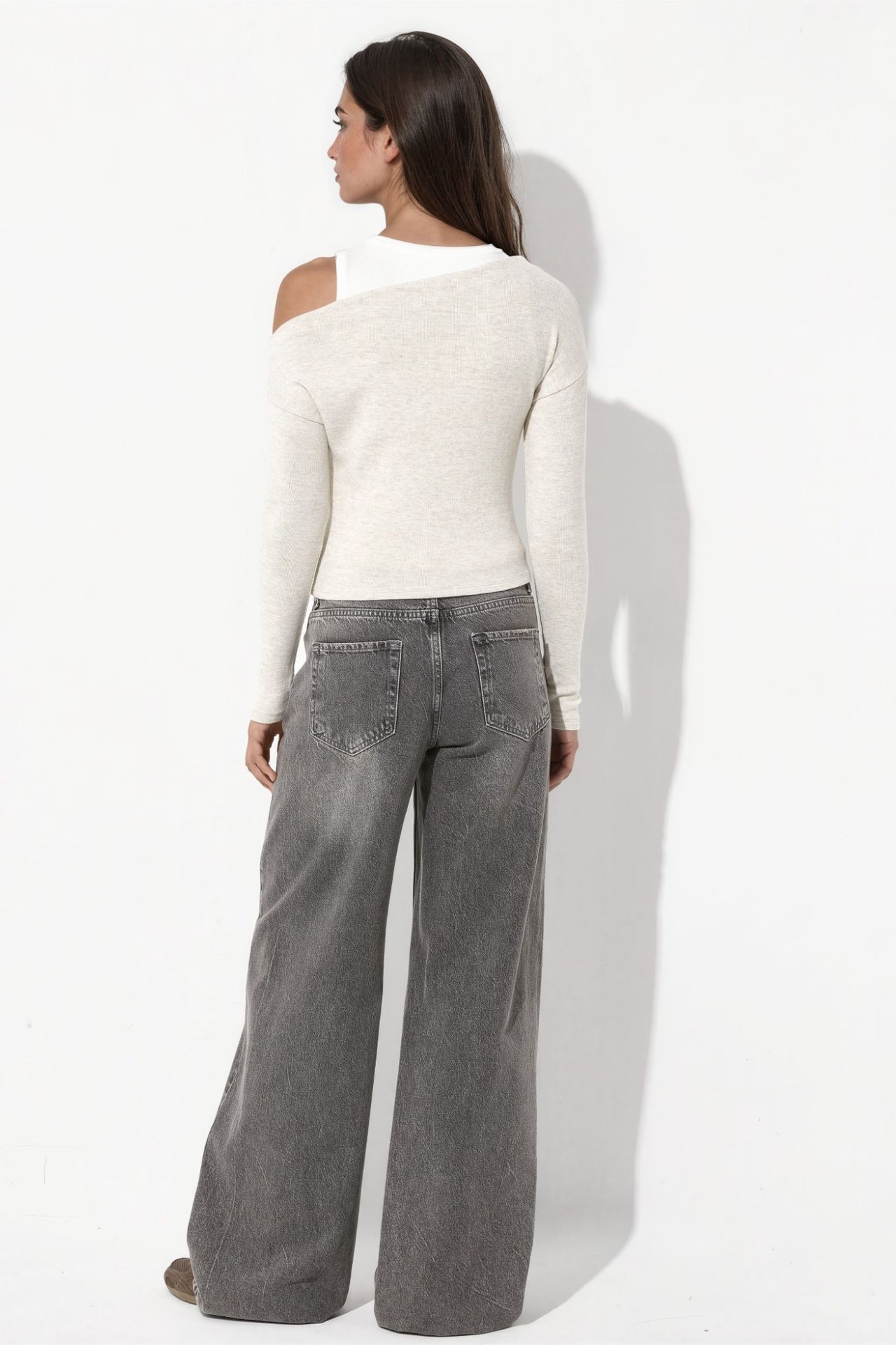 Textured Layered Blouse with Asymmetric Neckline 3