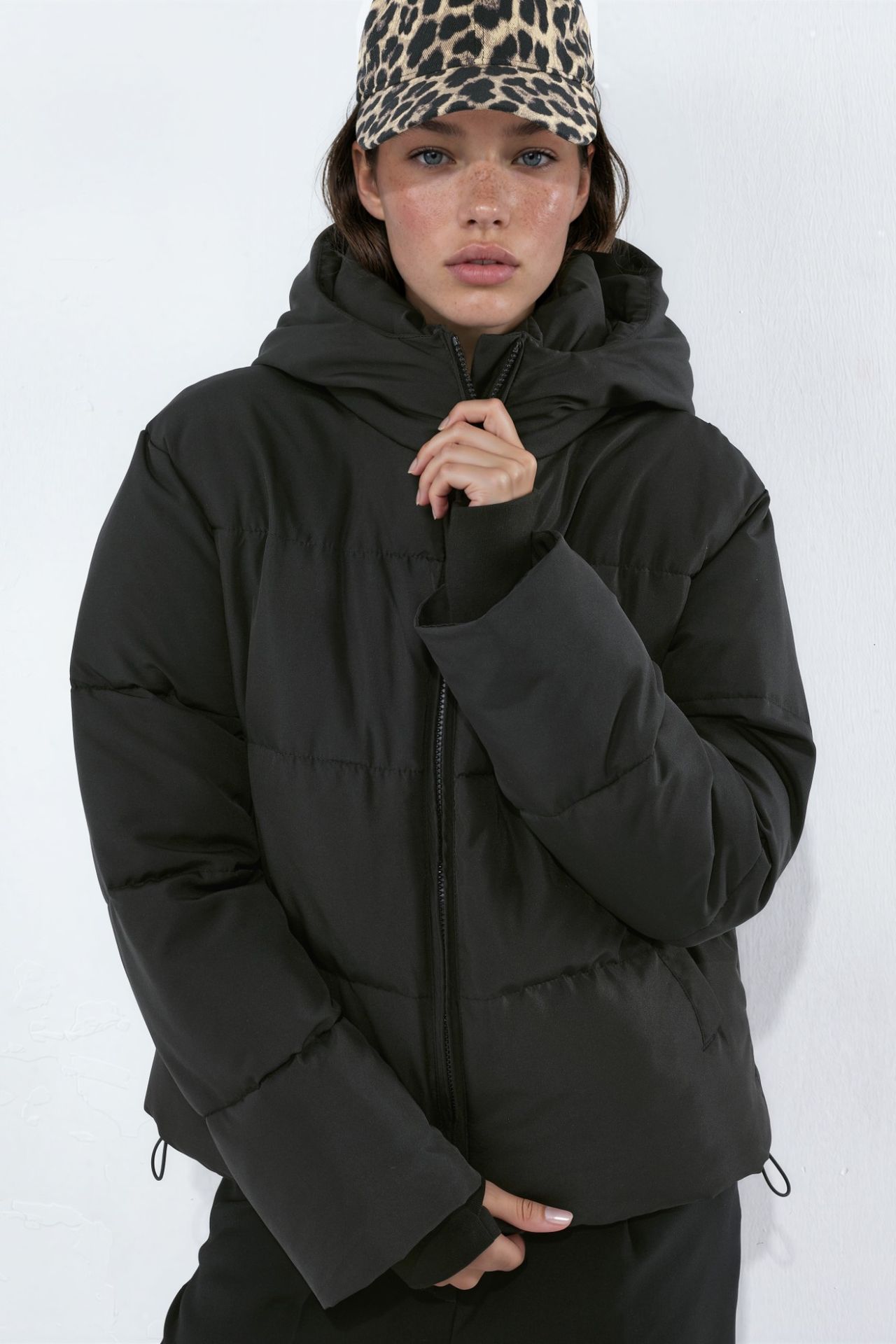 Basic Hooded Puffer Jacket 1