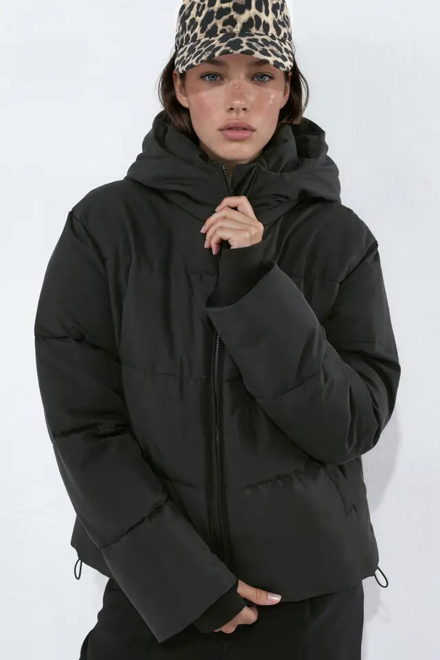 Basic Hooded Puffer Jacket