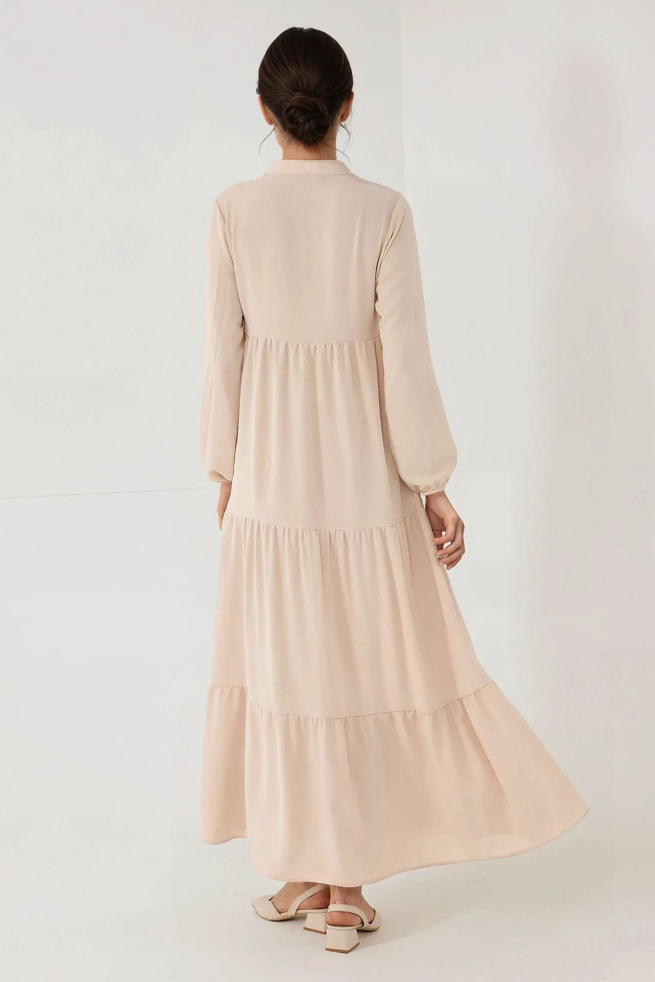 Textured Crew Neck Maxi Dress with Buttons