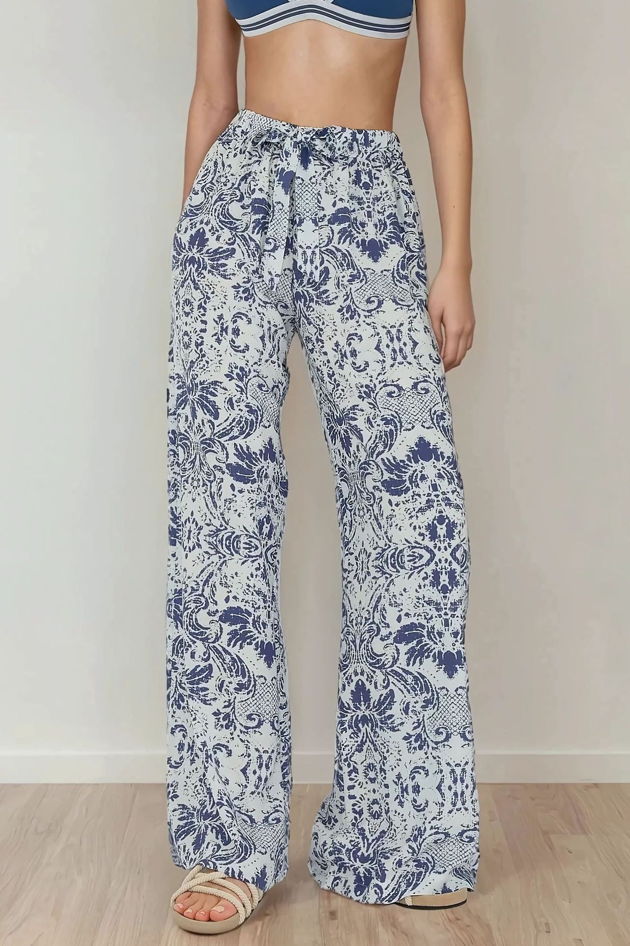 Wide Leg Elastic Waist Printed Pants