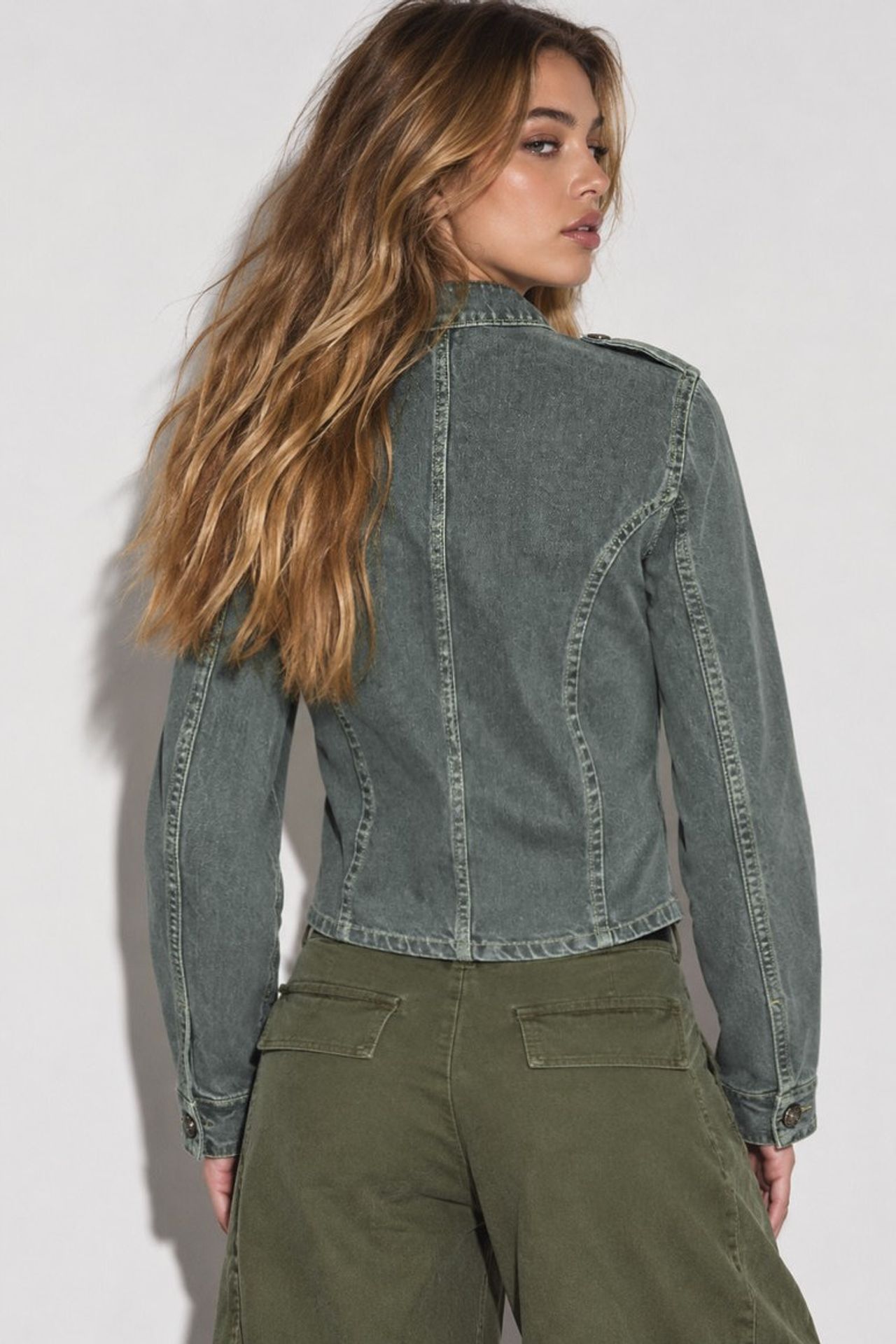 Buttoned Twill Jacket 4
