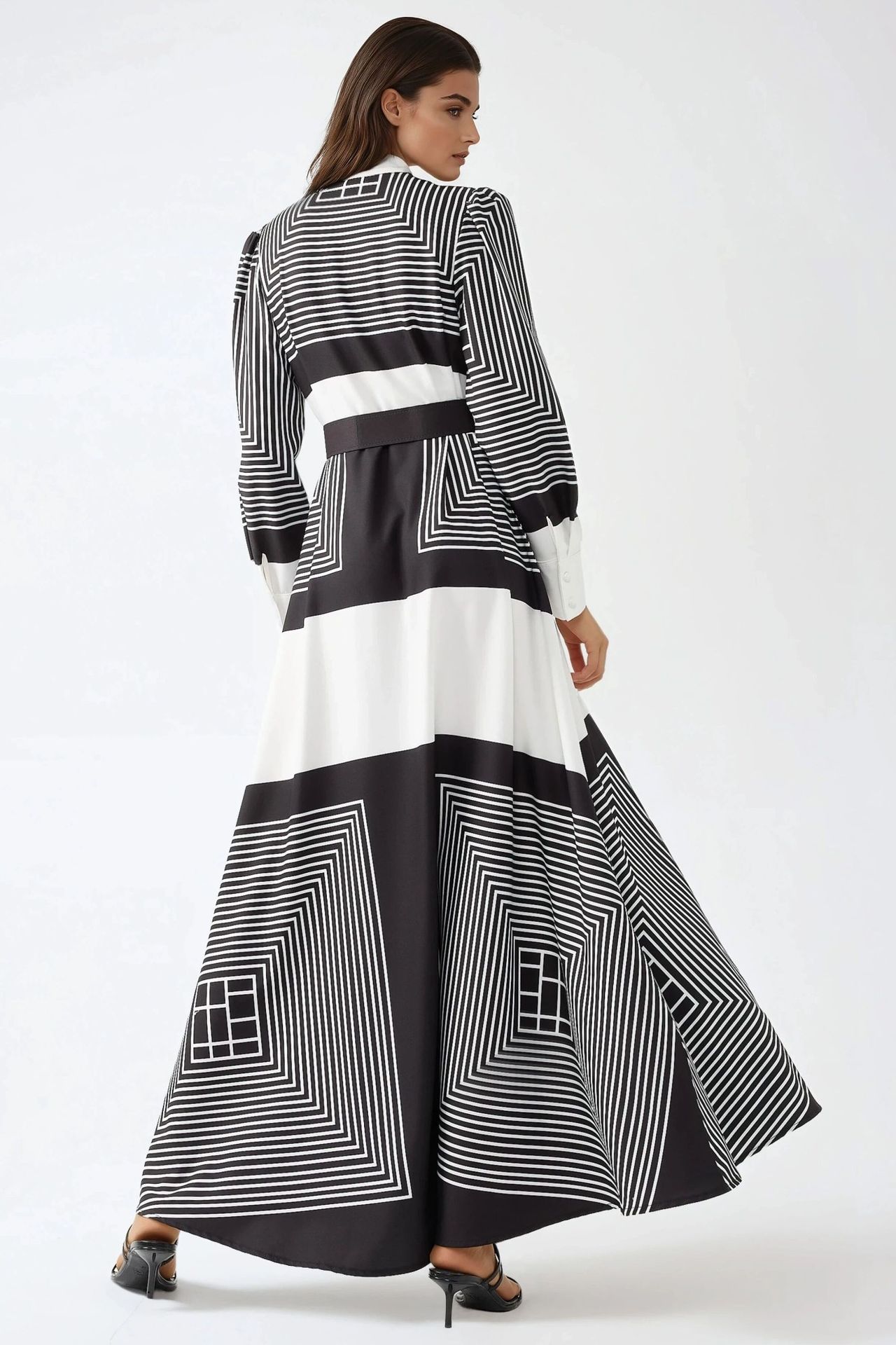 Printed A-Form Maxi Dress with Belt