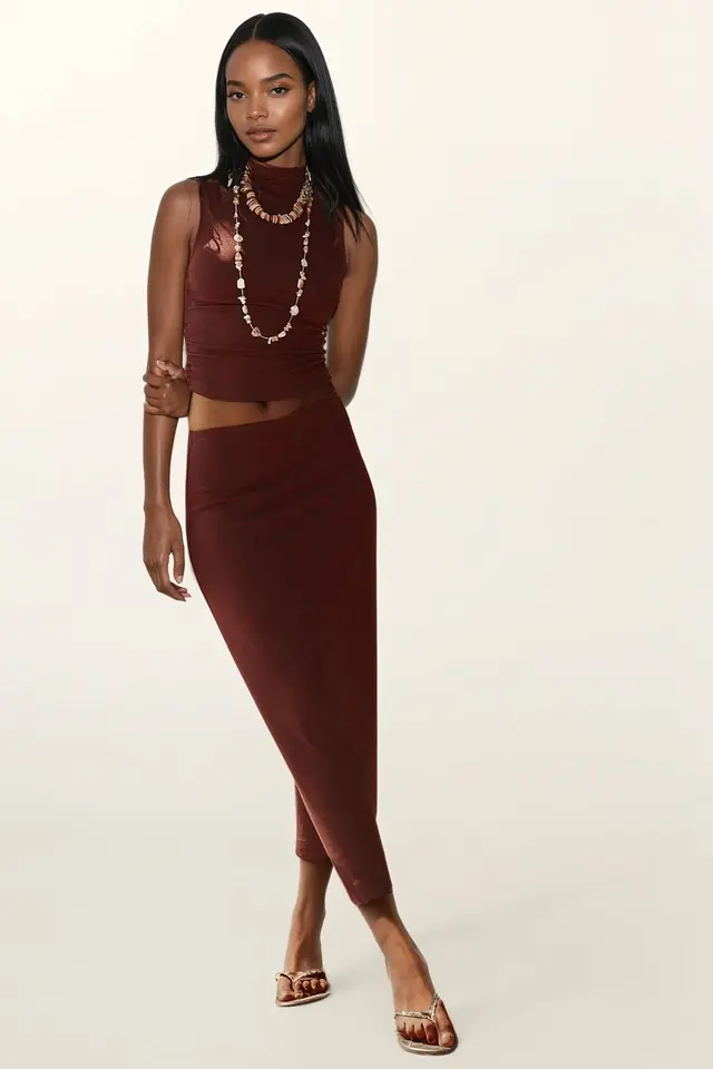 Slim Fit Halter Collar Knitted Top