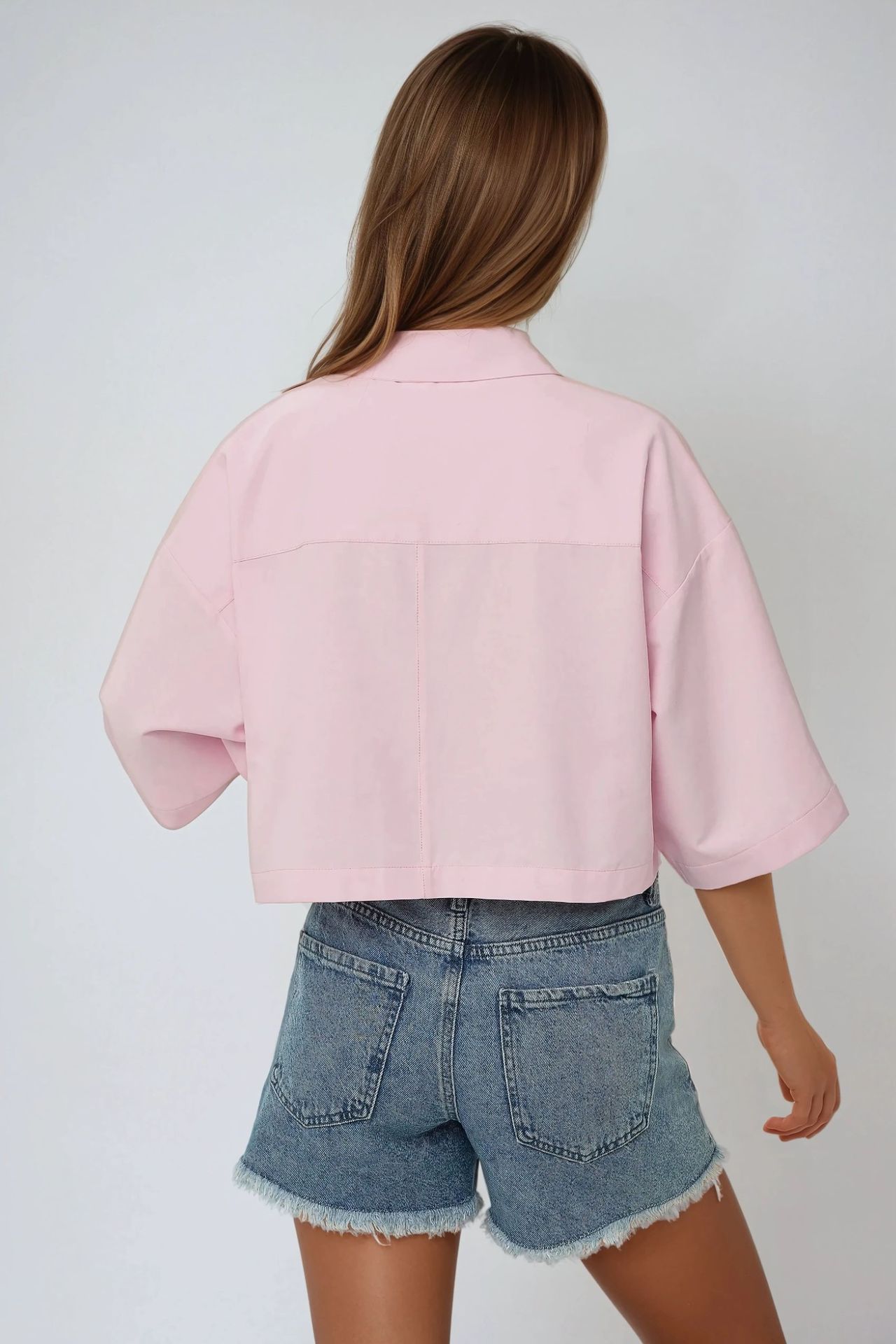 Crop Shirt with a Pocket Detail