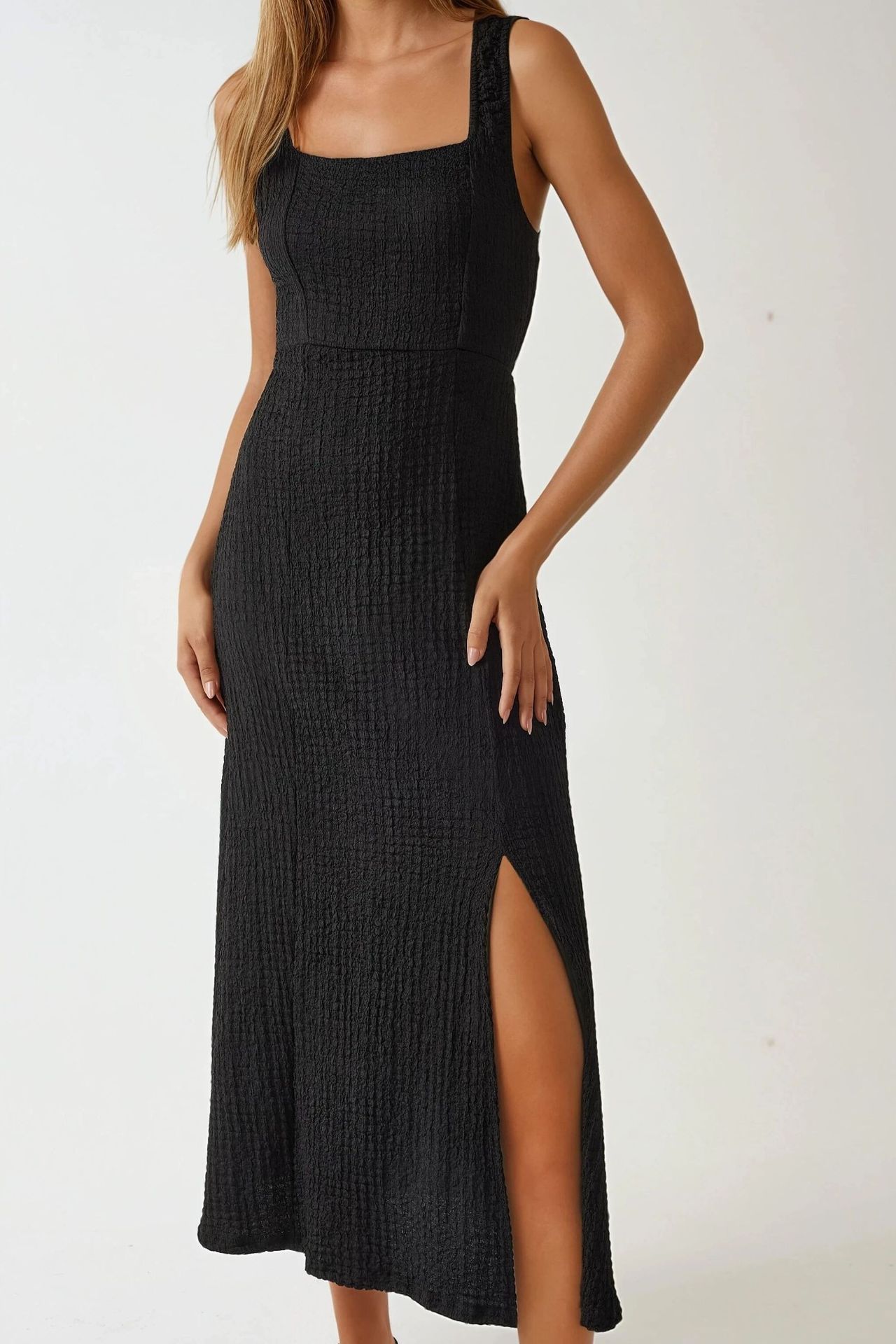 Textured Midi Dress with Square Collar 4