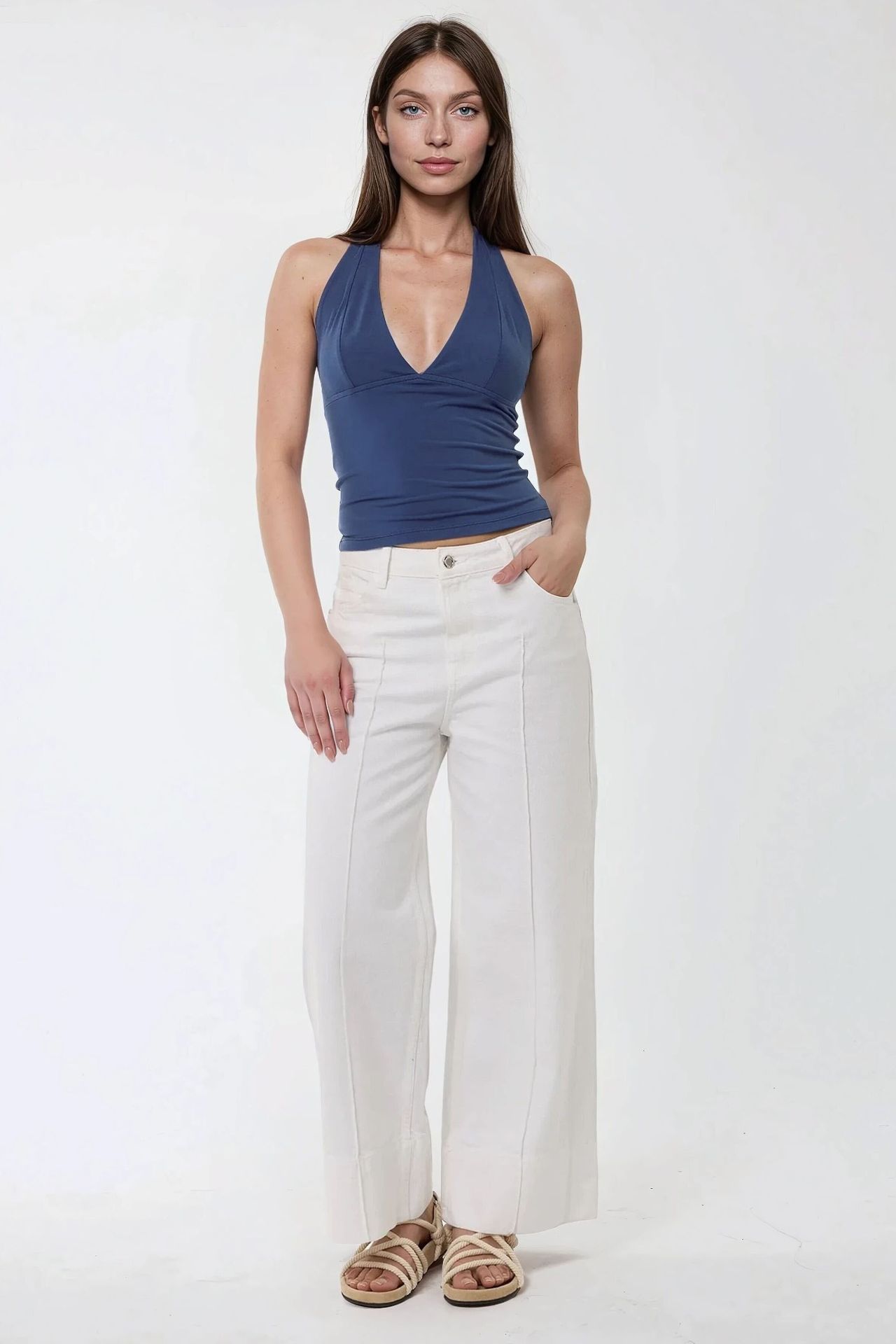 Fitted V-Neck Knitted Top