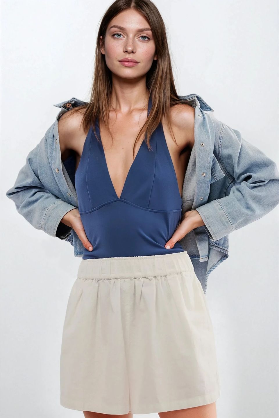 Fitted V-Neck Knitted Top