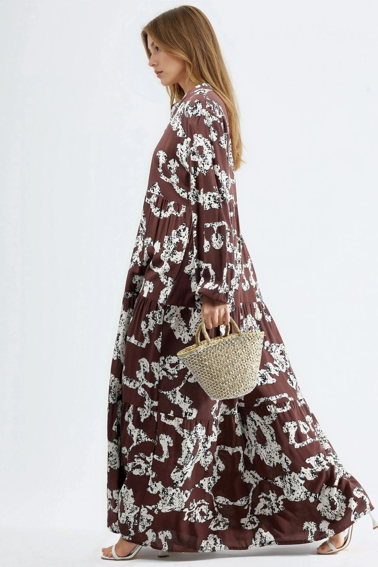 V-Neck Patterned Maxi Dress with Buttons 2
