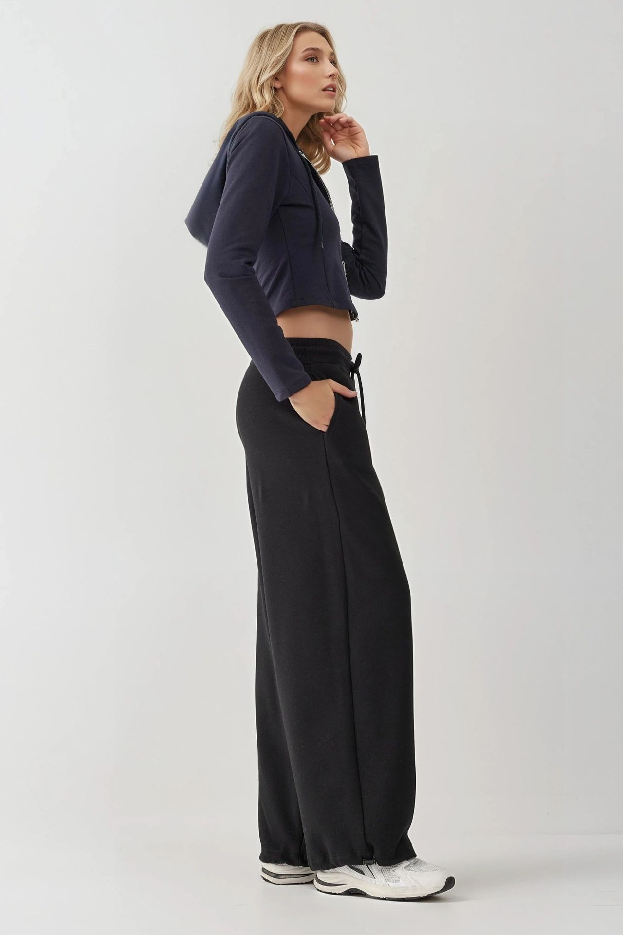 Barrel Fit Basic Raised Sweatpants 5