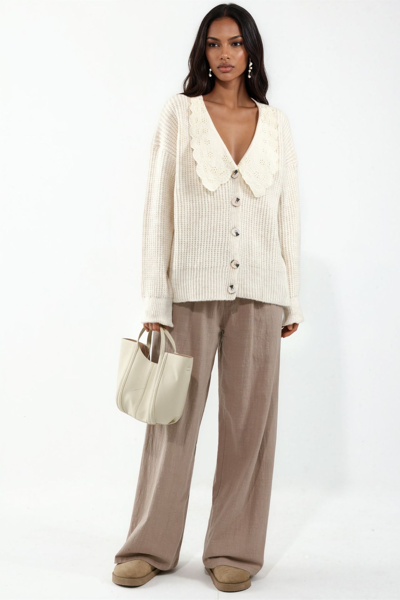 Buttoned Knit Cardigan with Collar Detail 4