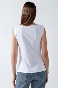 white-image-4
