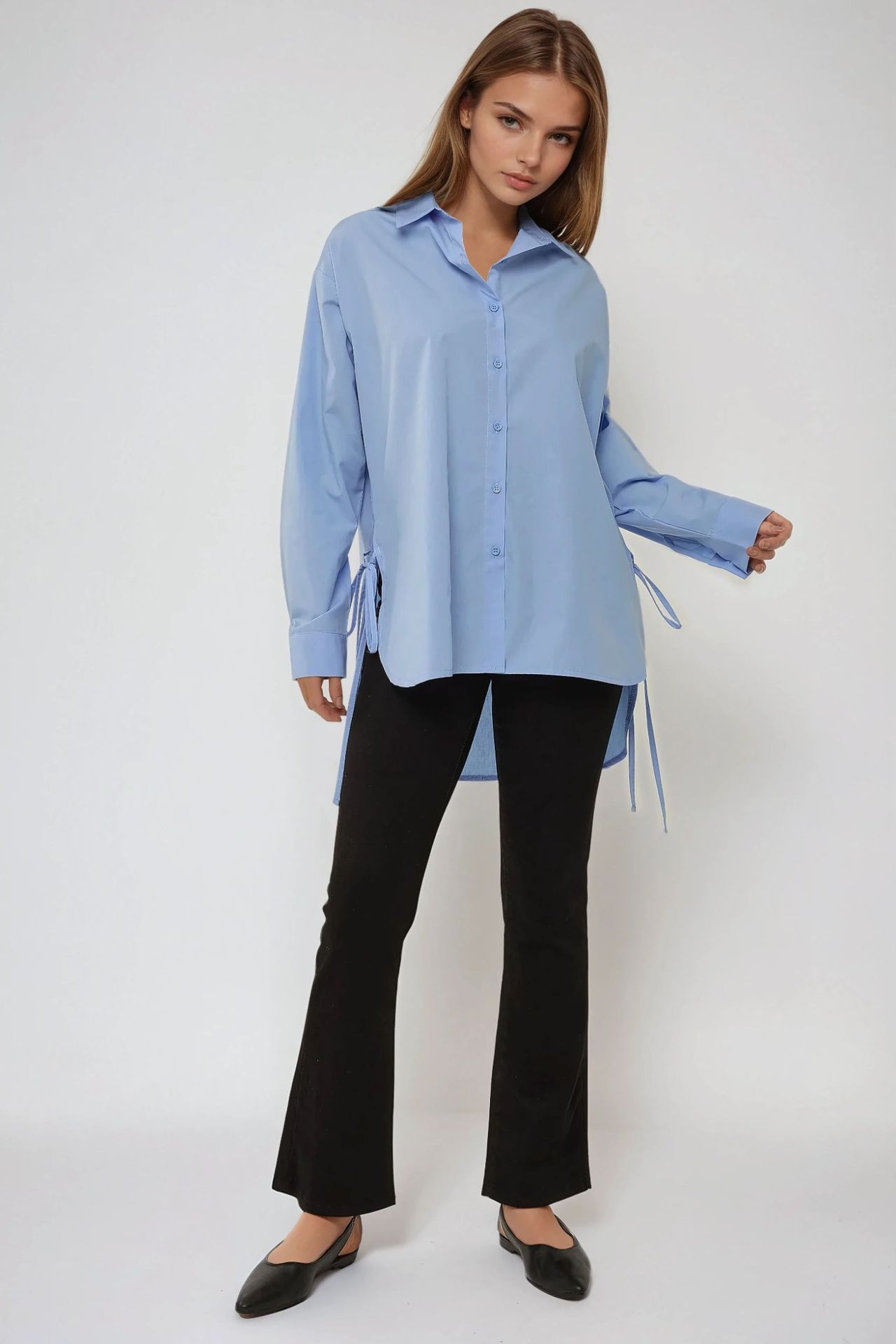 Long Sleeve Shirt with Tie-up Detail