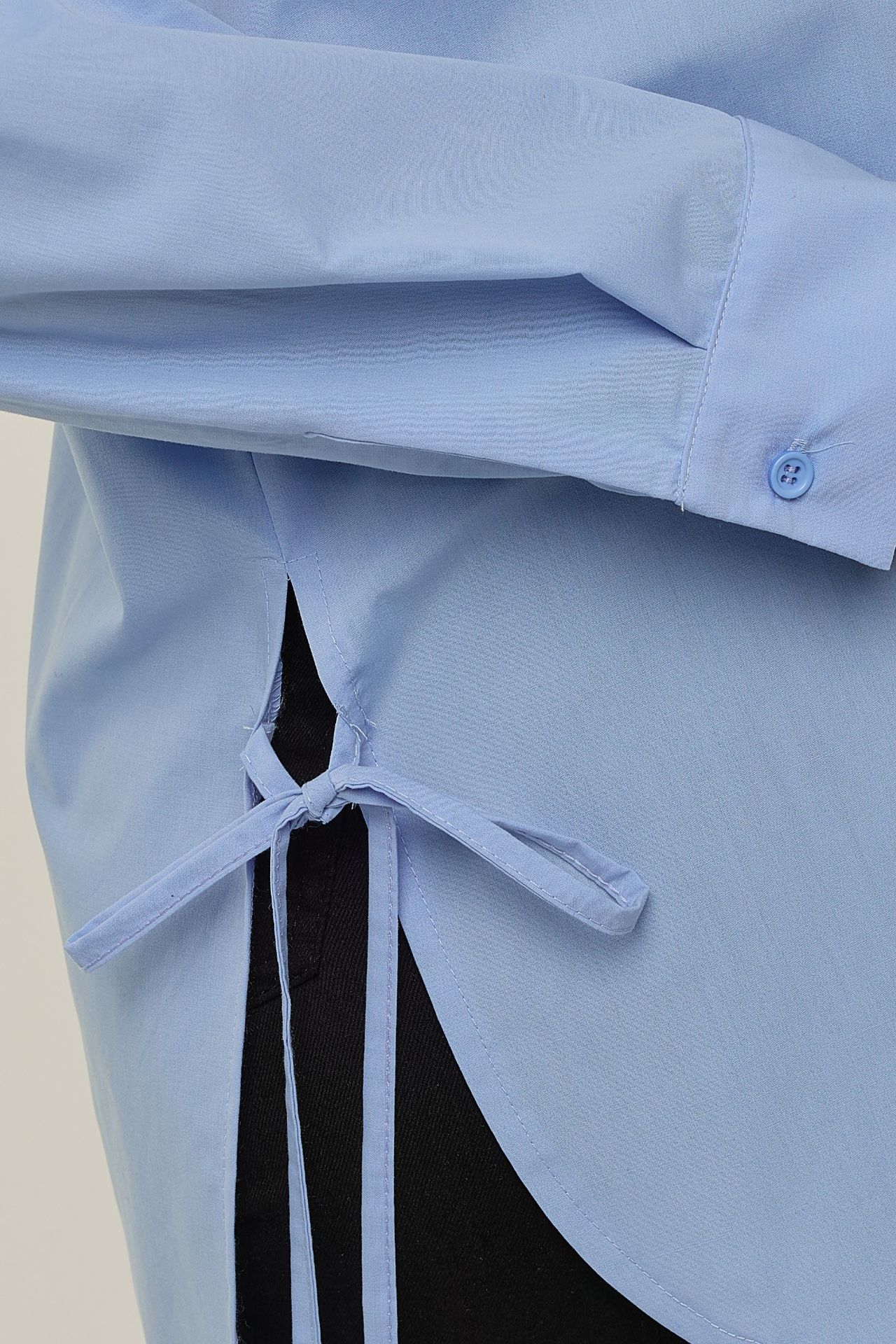 Long Sleeve Shirt with Tie-up Detail