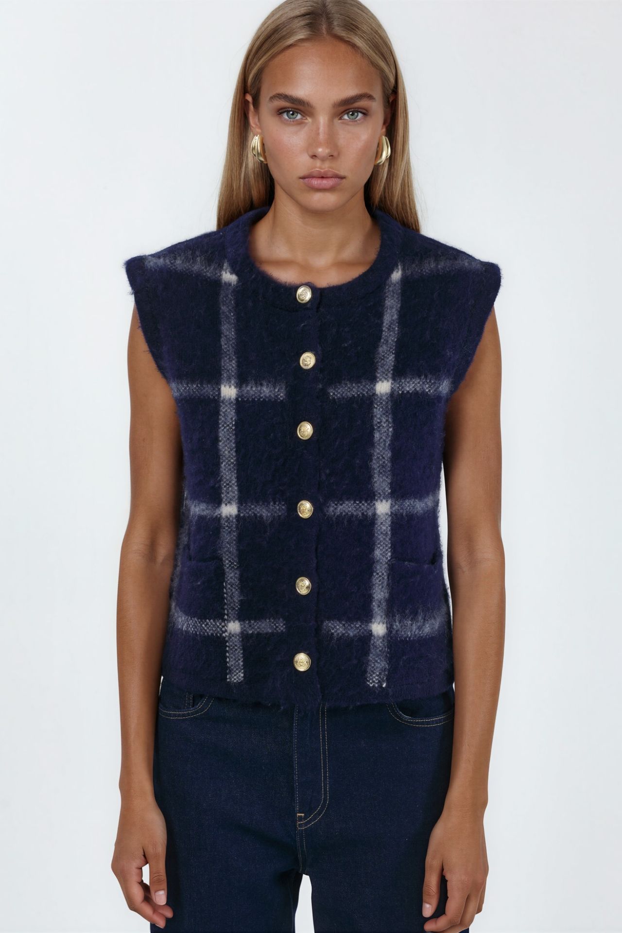 Plaid Crew Neck Sweater Vest with Buttons 4