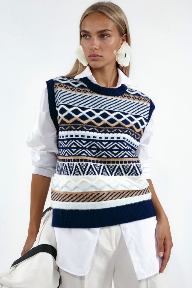 Geometric Knit Sweater Vest