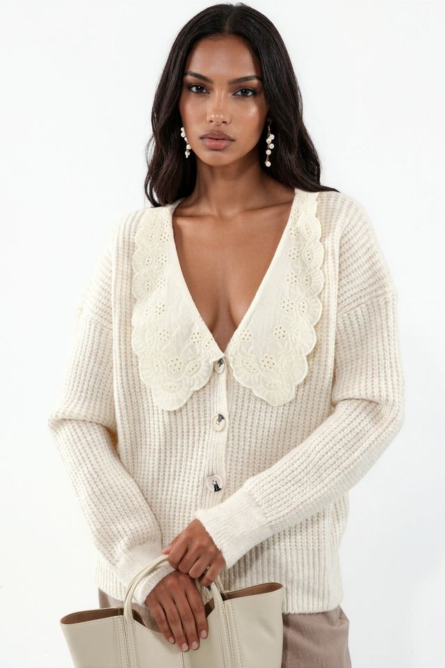 Buttoned Knit Cardigan with Collar Detail