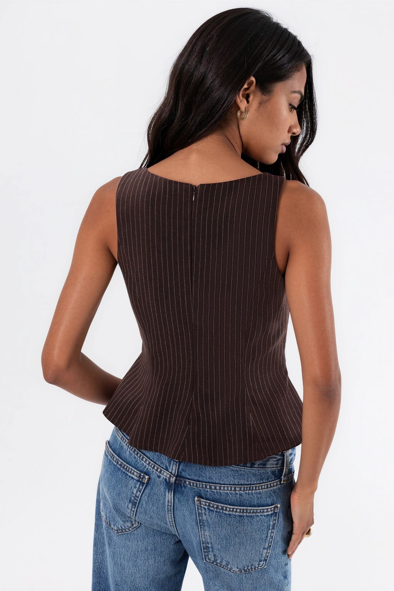 Sleeveless Peplum Top 3