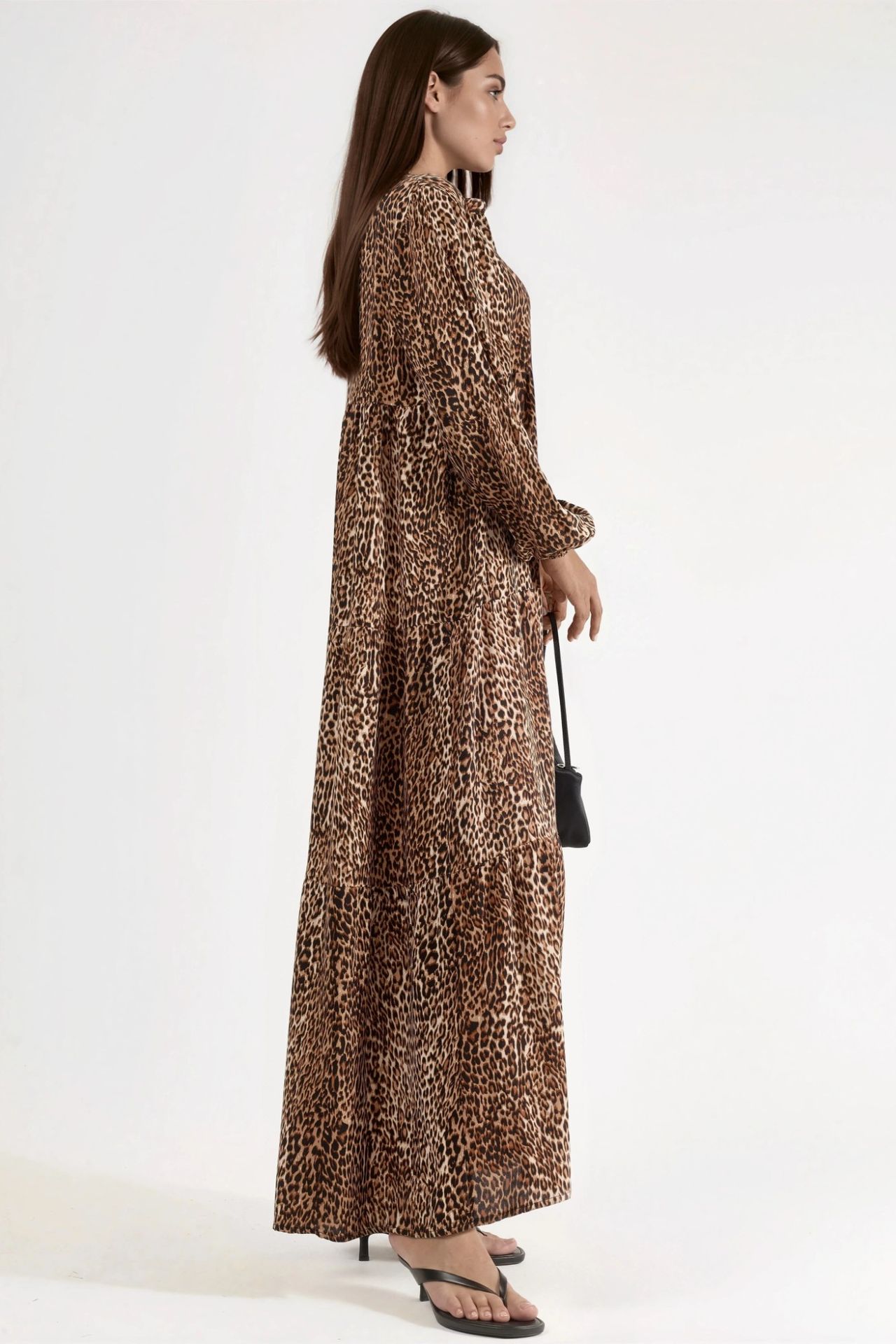 Comfort Fit Leopard Print Maxi Dress