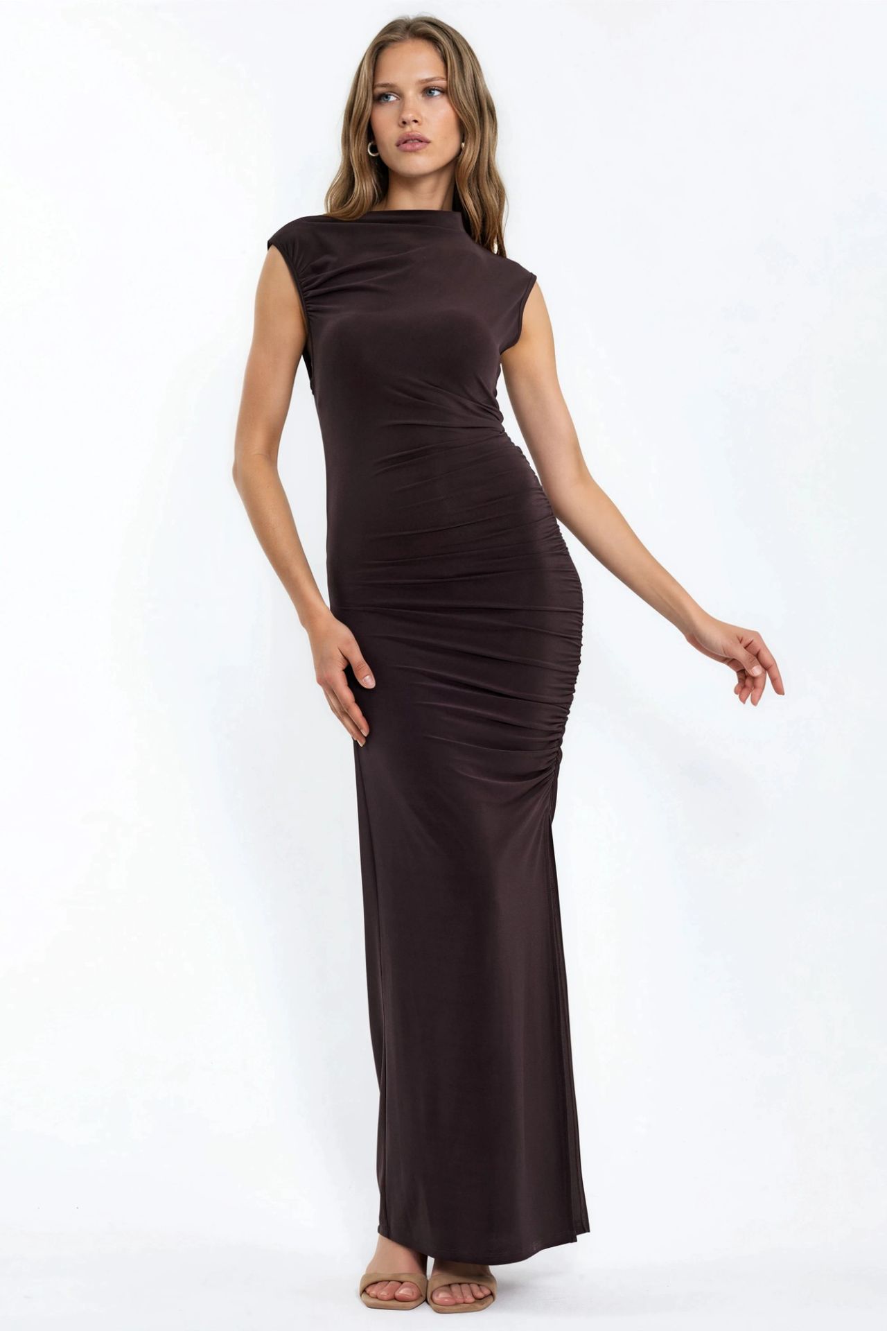 Slit Detailed Bodycon Sandy Maxi Dress 5