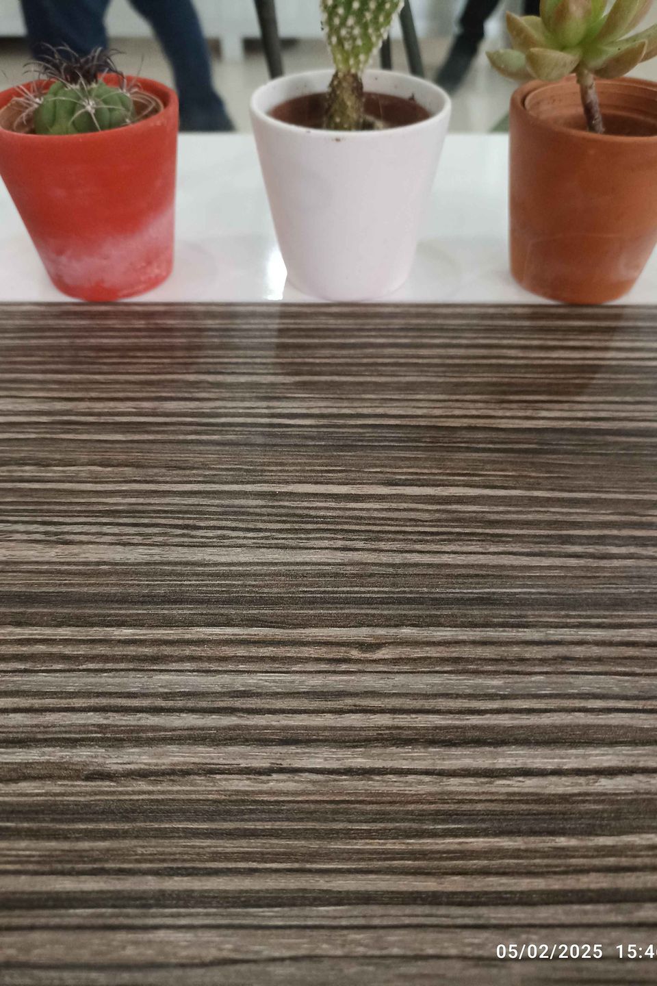L**** d