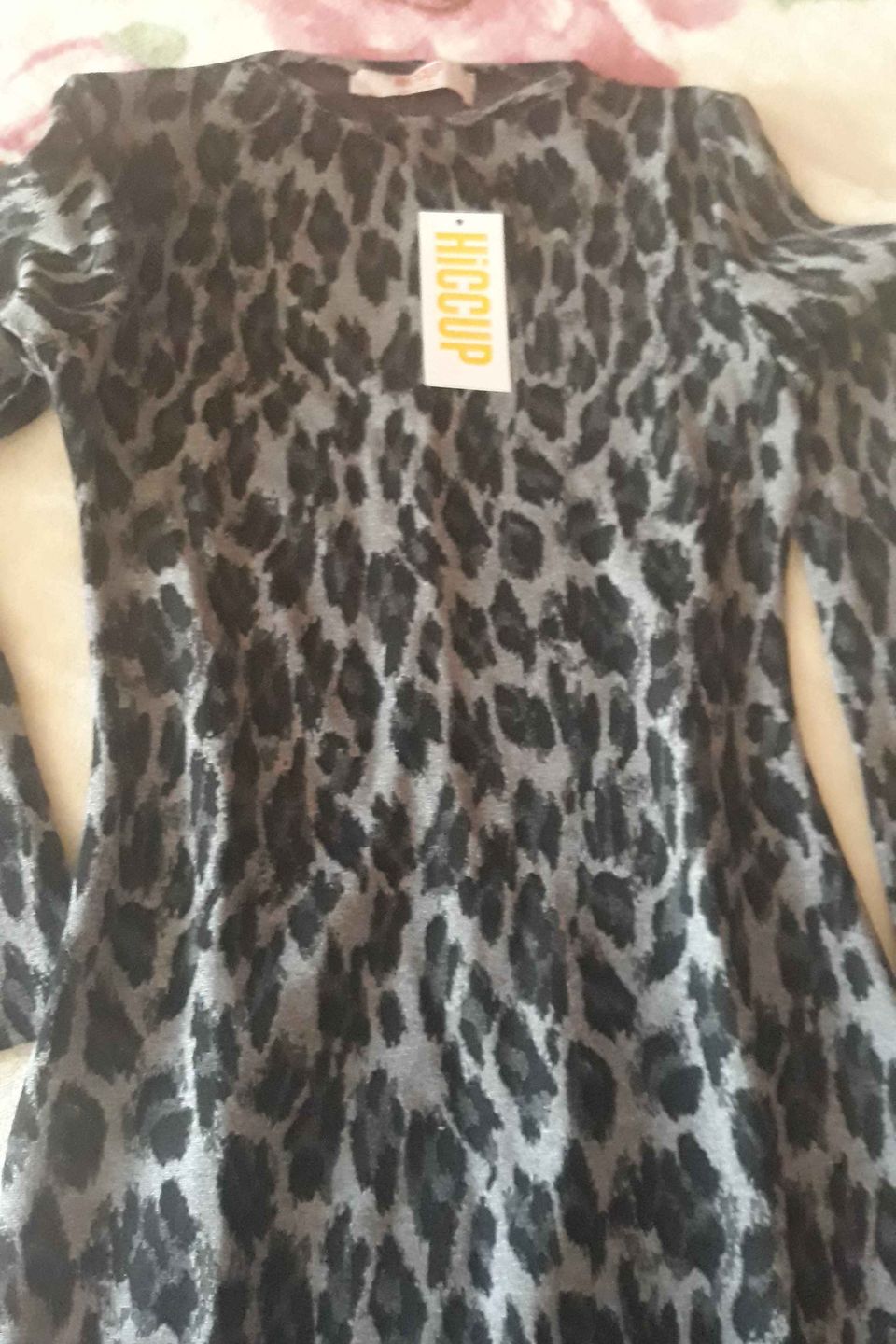 Y**** A