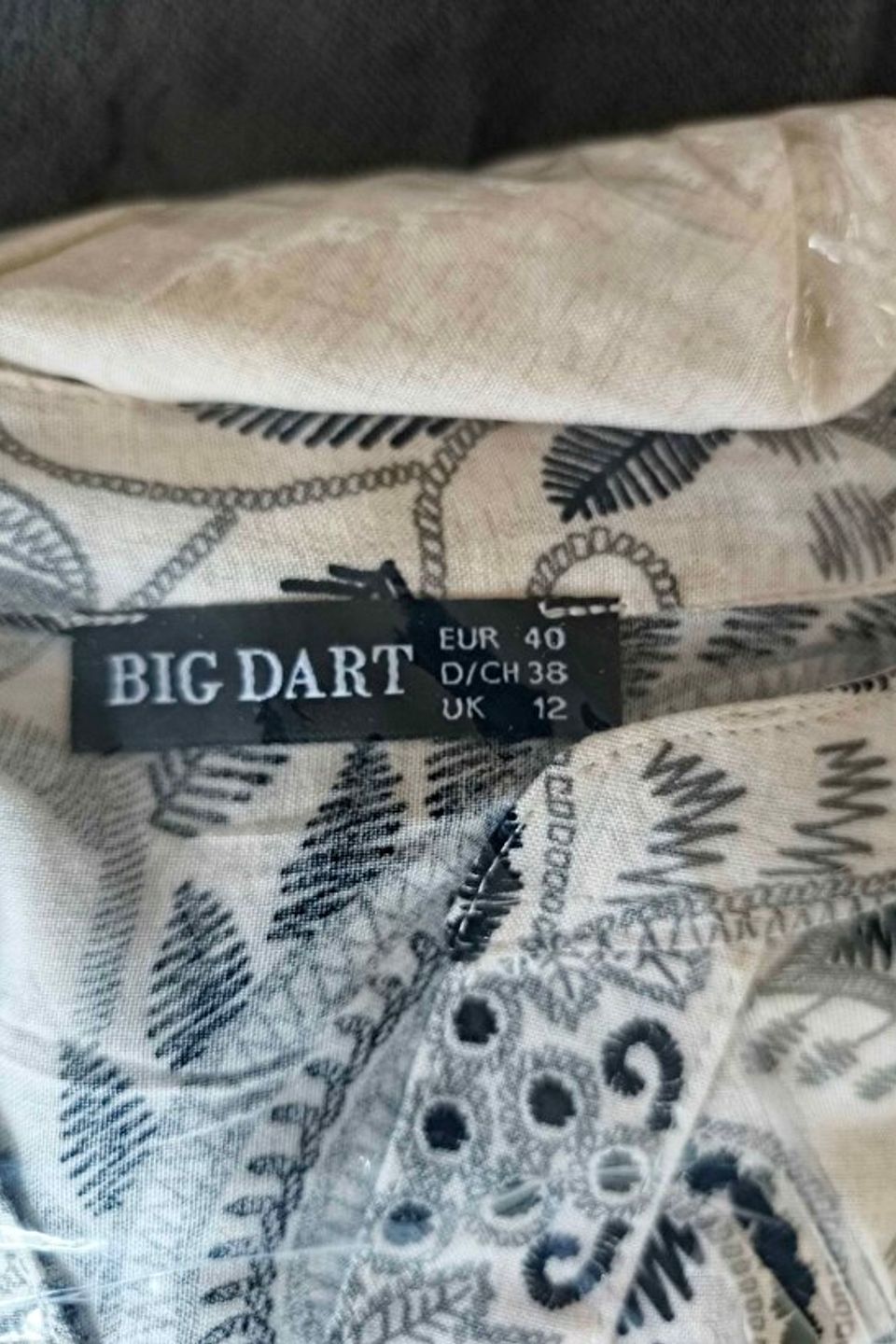 E**** k